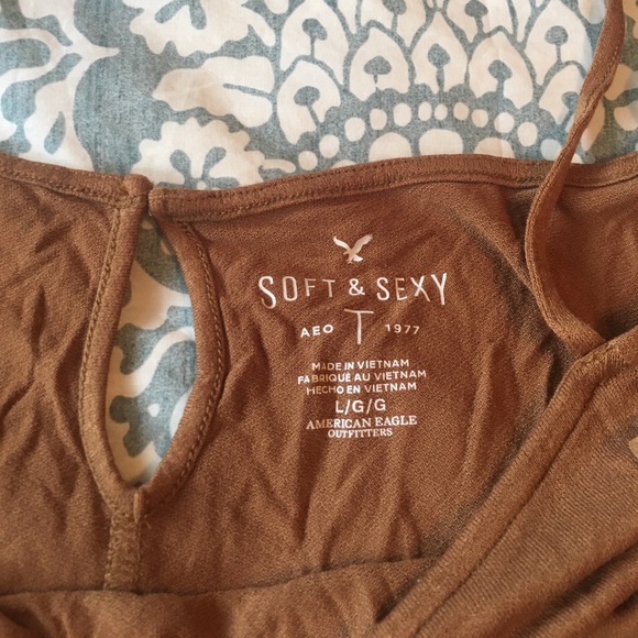 Open Shoulder Top - Picture 4 of 6